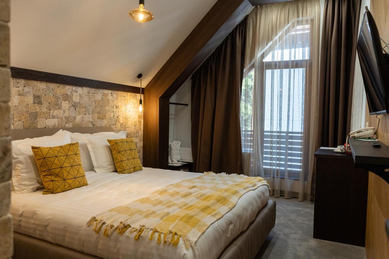 103 Alpine Hotel Panichishte Ngoại thất bức ảnh